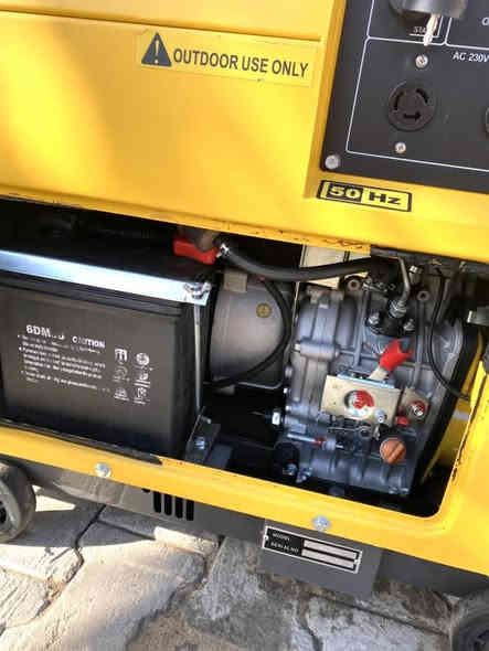 مولد گاما كاز مستخدمه شي قليل 20امبير بعدها بلادي شرط المحرك والتوليد الملف نحاس100/ دبدوب ضمان الملف السعر 600الف العنوان تكريت شارع البلديه وكاله ابو جهاد ***********
