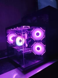 E5 2680v4 • RX580 8GB • رام 16GB