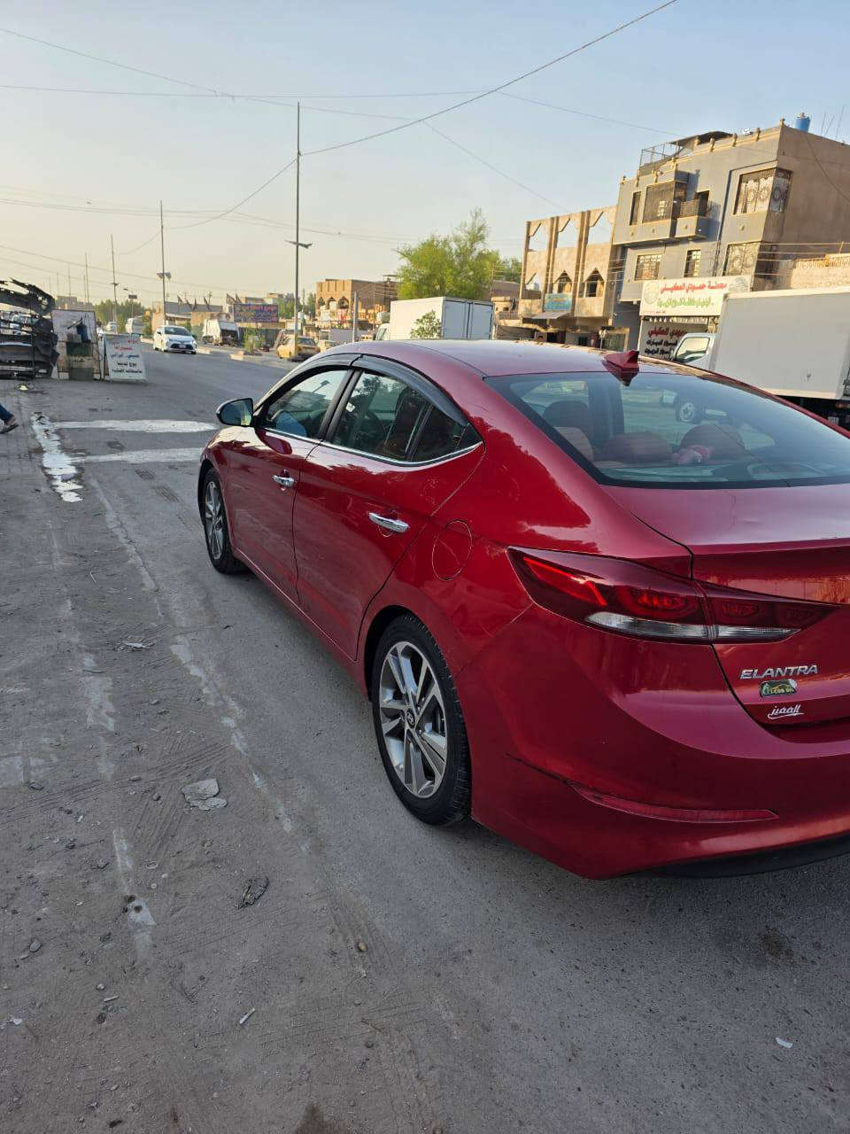 النترا 17 limted فول مواصفات بأسمي سنوية قبل كم شهر رقم بغداد انكليزي سيارة نظيفة وجاهزة مال بيت محرك كير خير من الله 
سيارة فتحة بصمة تبريد بيانو كشن كهرباء..
بيها منظومة غاز وجدا اقتصادية عليه هاتف ***********واتس
