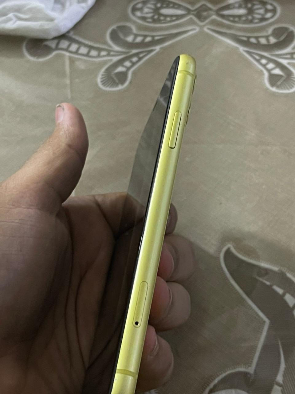 سلام عليكم ايفون 11عادي جهاز نضافه 100/80 ذاكره128 لون ليموني جهاز مبدل بطاريه شرط أصلية بطاريه97 وكلشي شغال مابي اي مشكله سعر الجهاز 230بي مجال بسيط حك الجيه للاستفسار ***********
