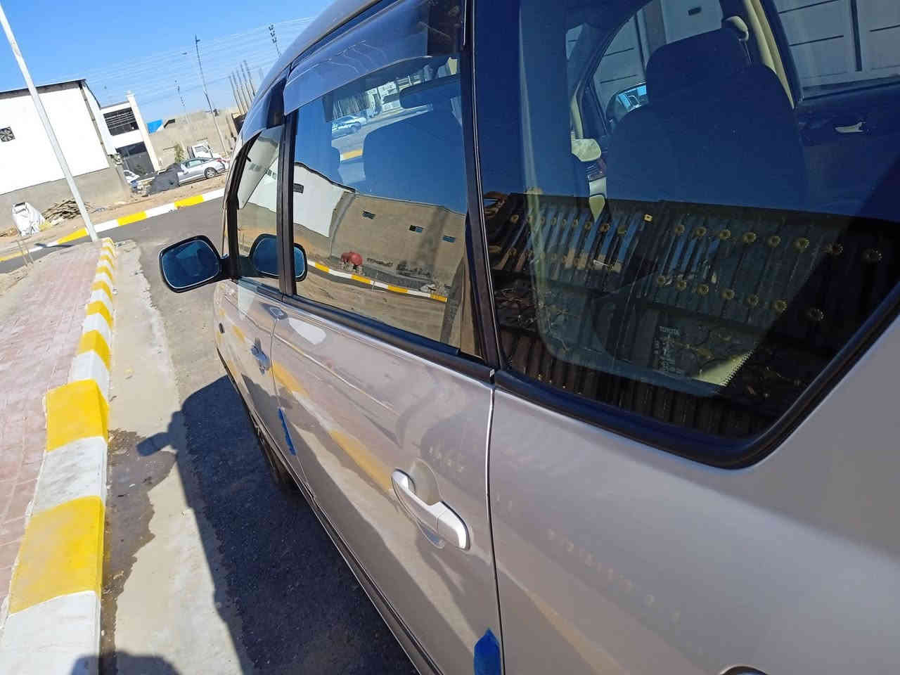 السلام عليكم 
ابصم للبيع موديل 2011شاصي 17سنويه مجدده لل2030ارقام جدد  باسمي السياره تحويل ثاني يوم رقم انبار تبريد 3قطع شغال تبريد تدفئه مكينه كير خير من الله سياره نظيفه مكاني الانبار رمادي السعر 110 وبيها مجال للشراي  للاستفسار الاتصال على الرقم ***********
