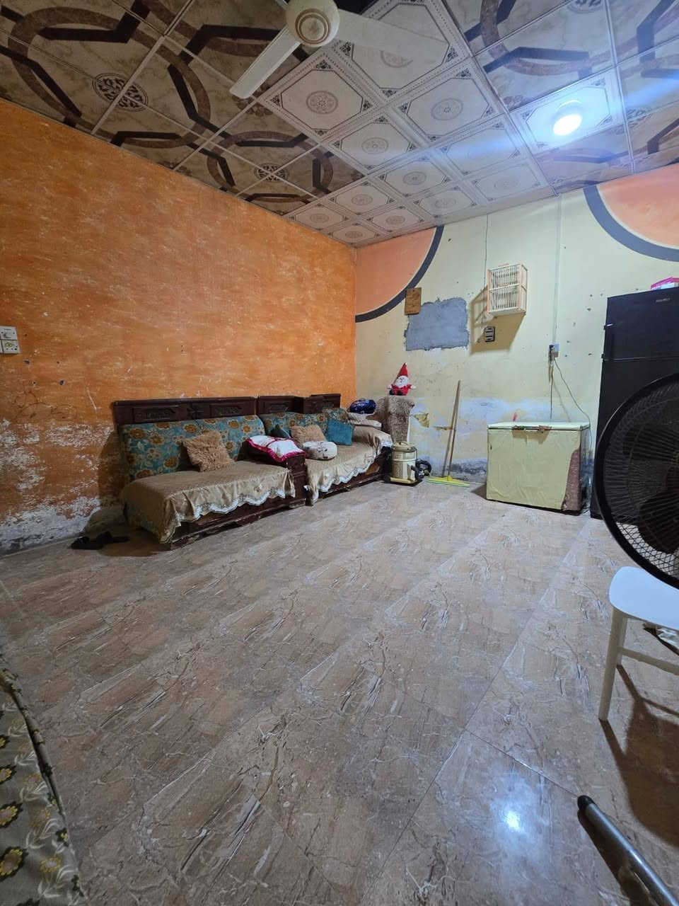 بيت برخص التراب لايفوتك
#المساحة :: 110
#السعر :: 10 بي مجال
#وقف مامسجل
#يحتوي :: غرفتين منام صالة صحيات داخلية وخارجية
استقبال طارمة ومطبخ 
إبي الخصيب - محيله
بيع مستعجل 
لاستفسار ***********
