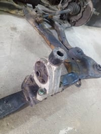 صدر امامي • كيا سيدونا • كيا كرنفال