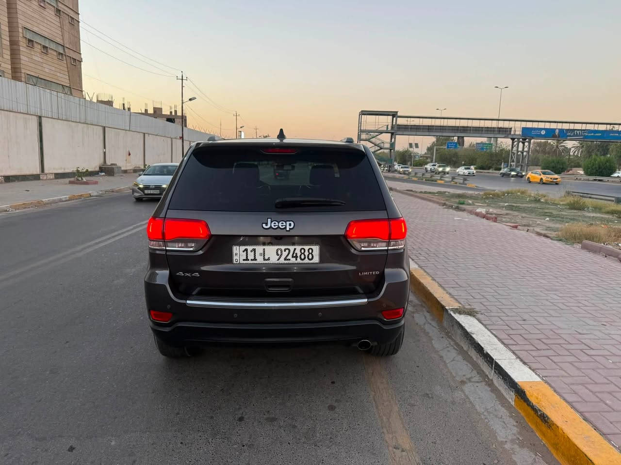 السلام عليكم
جيب شيروكي 2019 رقم بغداد الجديد للبيع جاهزه من كلشي مكينه 3600 التفاصيل موضحه بالسونار مكان السياره بغداد سبع ابكار للاستفسار السعر 195 وبي مجال بسيط

***********
