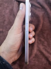 هونر ٤٠٠ • فايف جي • ذاكرة ٥١٢