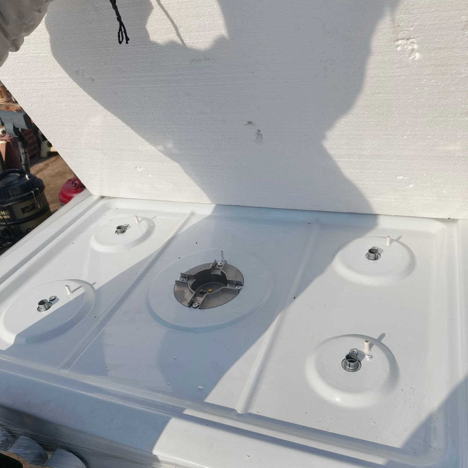 طباخ فرن  5 عيون تركي
جديد بالكرتون
السعر 300 بيه مجال
للتواصل ***********
