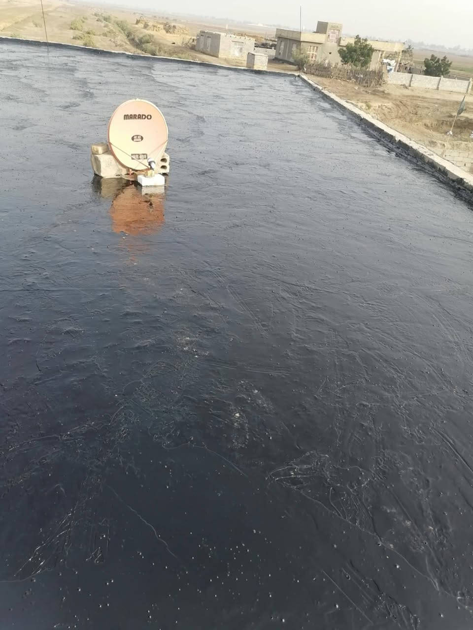 سلام عليكم 
اعمالنا في تكير السطوح والبتولات 
كادر متخصص وأسعار مناسبه 
***********
