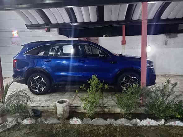 سلام عليكم
البيع سورنتو. وراد امريكي موديل 2021
فول موصفات
 محرك 4 سلندر تيربو
7 راكب
كشن منفصل
كشنات جلد
تدفه بل كشنات
بلرومه
جنطه كهربا 
رادار امامي خلفي جانبي 
 وبعد بيه هواي موصفات 
حادثه باب وجابلاق راسلني وتساب توصلك صور الحادث
سعر 210 وبيه مجال
*********** واتساب
