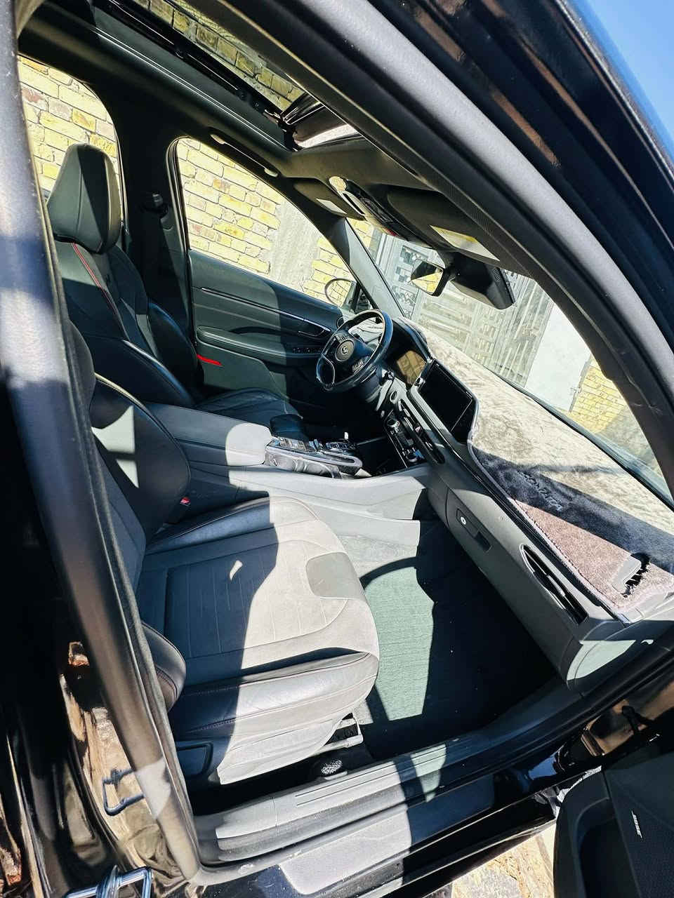 سوناتا  N محرك ٢٥٠٠ تيربو
موديل ٢٠٢٢
فول مواصفات 
 رقم بغداد قطعتين تبريد 
كشنات تدفئى 
رادار امامي خلفي 
وجانبي  
كامرا دوار
كير دكم
نضام سبورت ثنين مع العادي 
سياقه ذاتيه  توقف ذاتي
فول مواصفات  فتحت سقف بنورامه. وهواي بعد بيها مواصفات السياره فول فول مواصفات  مكان السياره الديوانيه قضاء الحمزه للاسفسار أكثر اتصال 
***********
