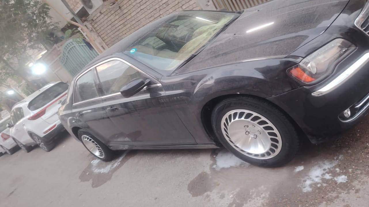 السلام عليكم أوباما 12 رقم نينوى انكليزي بااسمي مكينه كير اكسل حداديه تخم تاير كله جديد مواصفات فول Sفتحه كشنات حضن جاهزه للعمل  مكاني بغداد الشعب للاتصال ***********ابوزينب
