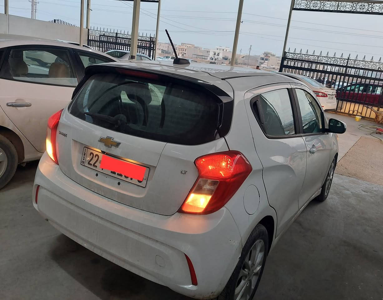 سپارک موديل 2021 LT للبيع فقط ،
سياره ضررها جانبي بجم وخلف كبس بدون دواخل ،
5 قطع بي صبغ ، محرك ،كير ، حداديه طخم كلها شرط ،
رقم وسنويه جدیده الی 2029 تحویل + وکالە ب شرط ،
السعر :- 86 $ وبیها مجال عنوان بردرش بین عقرە و موصل ،
 ،،،،،،،،،،،،،،،،،،، *********** ،،،،،،،،،، واتساب + فایبر ،،،،،،،،،،،،،
