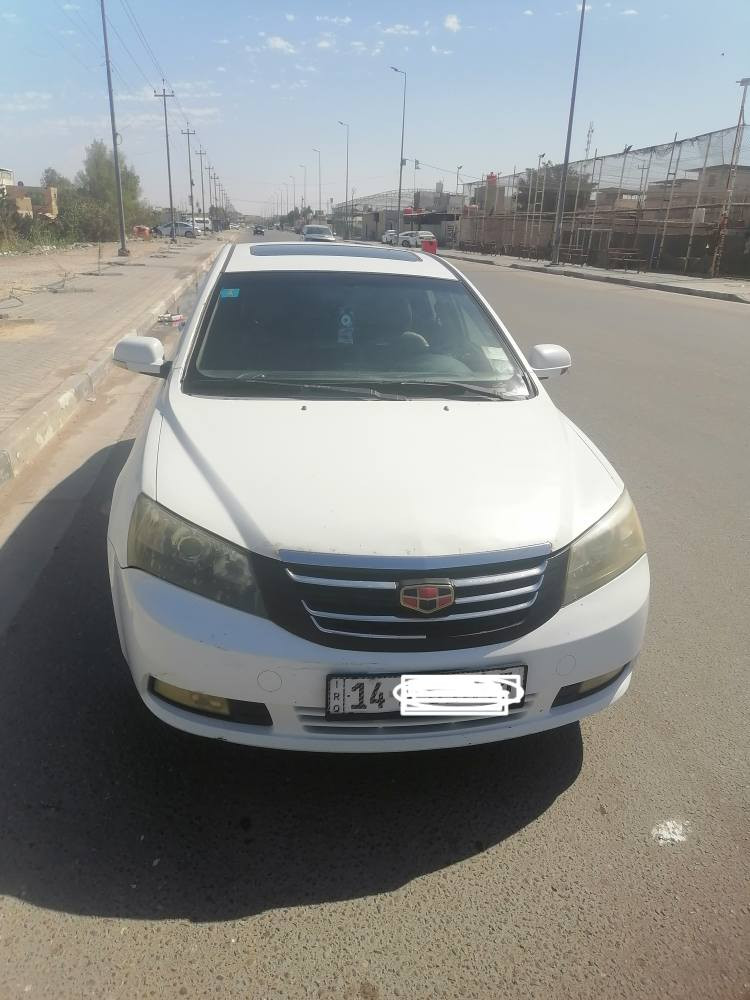 للبيع سياره ام كراند
موديل 2013
رقم بصرة
سنويهبسمي  ٣٠تنتهي
سيارة حلوه كير
مكينه تبريد تتفه  حداده
كشنات جلد 
بيه رشات صبغ
اوهاي السياره وباالحقيقه احله من الصور
***********
*********** البصرة, العراق
