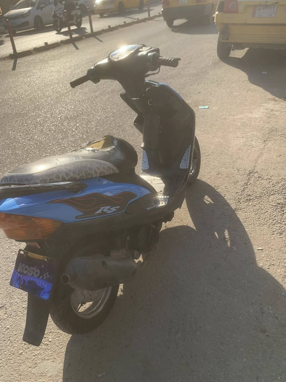 ‏سلام عليكم دراجة ماكس عدلة للبيع دراجة كلش نظيفة بها نواقص قليلة جدا السعر 450 وبيها مجال مكان بغداد جديدة شارع المسبح الرقم *********** تحياتي للجميع ￼
