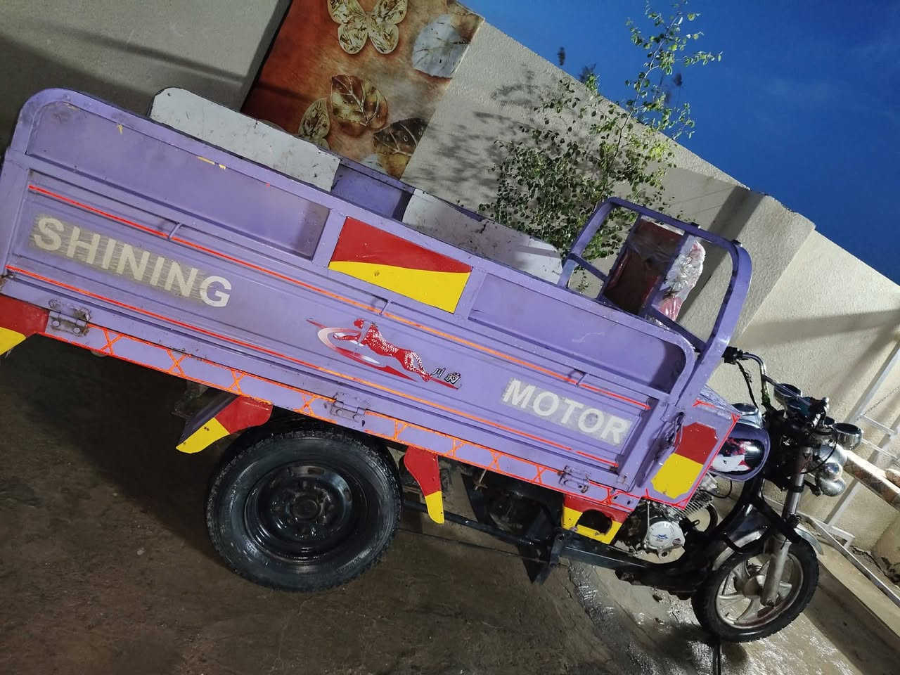 للبيع موديل ٢٠ ولمكينه ٢٤ مناقصه شي كلشي شغال مكاني حصوه سكندريه موجود خاص


**إذا كنت صاحب هذا الإعلان وتريد حذفه لأي سبب، رجاءا أرسل رسالة إلى الدعم الفني**