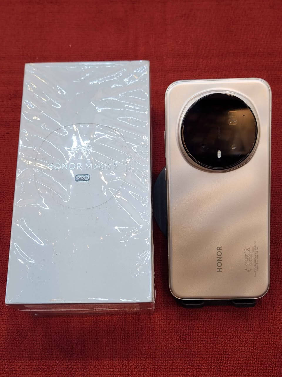 جهاز هونر ماجك8 برو - HONOR Magic8 Pro
جهاز لوك كسر كارتون من مدة شهر واحد فقط!
مو اخو الجديد... لا جديد وبحالة الجديد.
استخدمته و بدلت رآيها إلا آيفون وتعرفون البنات الي مطلعات صيدلة 😁
طبعاً وياه ملحقاته الأصلية كارتون بالچيس بعده، شاحن وكيبل وحافظته الشفافة + إضافة الهدايا الساعة الهونر أكتڤ فت إلي وحدها جديدتها ب200 و حافظة اضافية اصلية مالات شركة هونر،
هذني الهدايا ما مفتوحات أساساً من علبهن بعدهن بلواصق الشركة.
جديده بالوكالة 1,450,000 و احنا رايدي 1,350,000 وبي مجال إن شاء الله.
عنوان واسط/الكوت/الحي و موجود توصيل لكل العراق الحال, واسط


**إذا كنت صاحب هذا الإعلان وتريد حذفه لأي سبب، رجاءا أرسل رسالة إلى الدعم الفني**