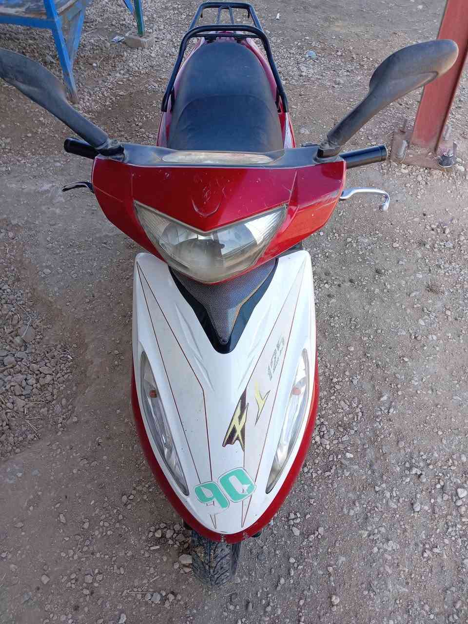 دراجه للبيع سعره ٢٥٠ وبيه مجال .***********
