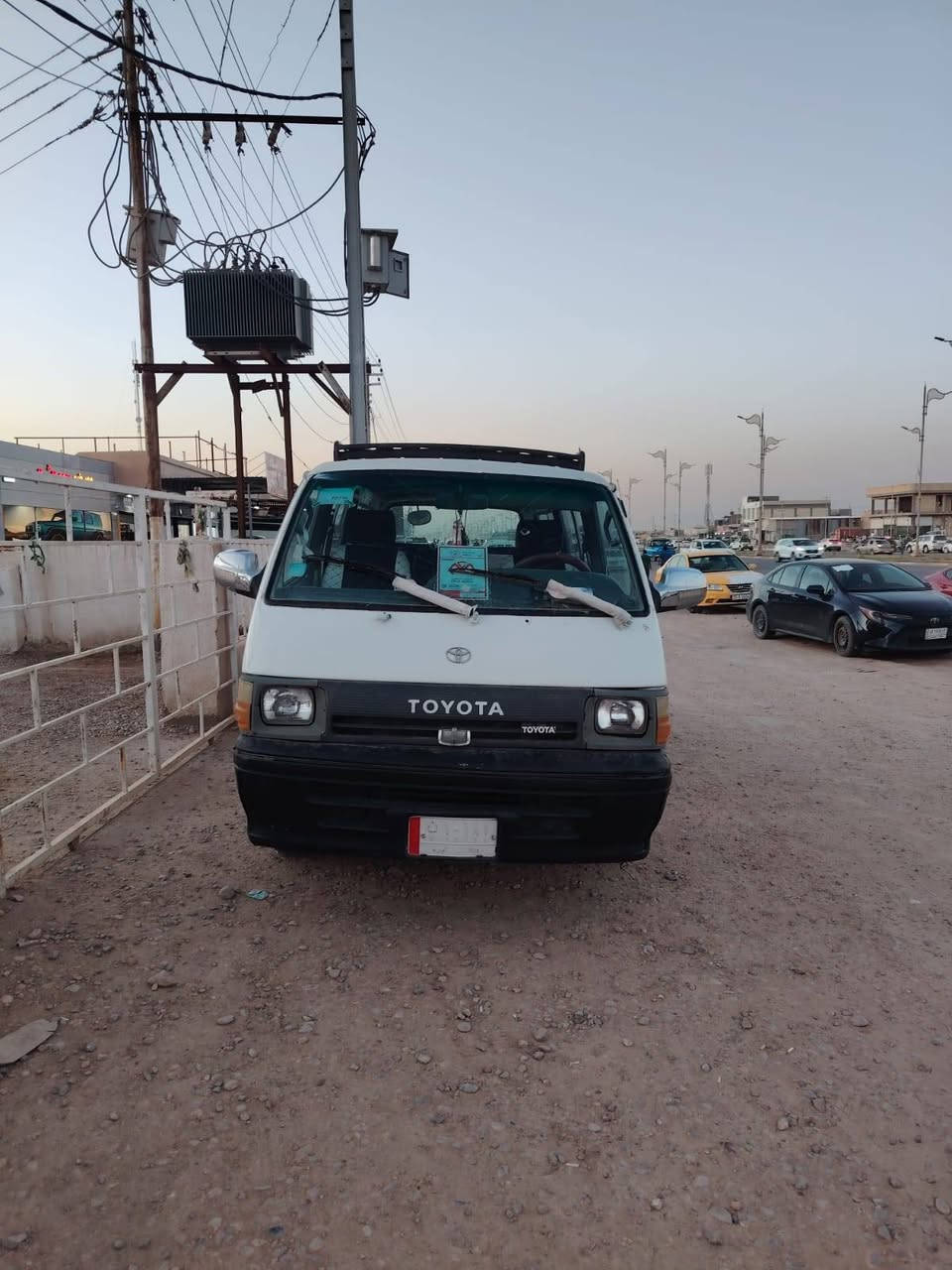 يا الله السلام وعليكم عندي هايسه للبيع موديل 1992 رقم بغداد تحويل ثاني يوم تخم تايرات محرك لاصرف ولا تبخير 
معمره جديد السياره جاهزة للعمل دوشمه جديد نظيفة جدا مكاني واسط قضاء الصويره ***********/***********

