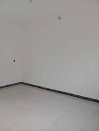 العكر الغربي • بيت للايجار • بناء جديد