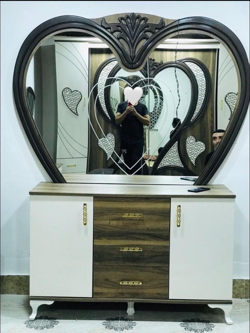 غرفة تركي ١٠قطع مستخدمه شي قليل كلش جديده ونضيفه السعر ٩٥٠ وبيها مجال مكاني الشرقاط


**إذا كنت صاحب هذا الإعلان وتريد حذفه لأي سبب، رجاءا أرسل رسالة إلى الدعم الفني**