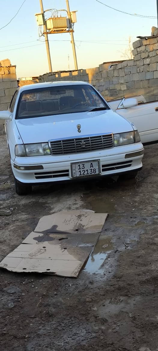 سلام عليكم  شباب بطه من فصل موديل خمسه وتسعين مكفول عده شبرين بل جاملغ الورا مشروع وطني ثاني يوم مداور 
كلشي شغال دك سويج وطلع بوجهك البصره شرط ع ١٨٠ كير مكينه مكفوله مكينه ثنين ونص ***********
 السعر ٥٥ وبيها مجال مكان كوت هاذ رقم بي وتساب ***********
