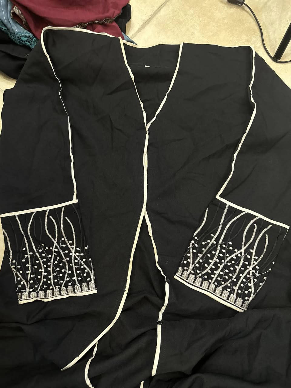 بيع مستعجل شلعة عبي باله اماراتي 50 قطعه ب45 الف مكاني بغداد مدينة الصدر


**إذا كنت صاحب هذا الإعلان وتريد حذفه لأي سبب، رجاءا أرسل رسالة إلى الدعم الفني**