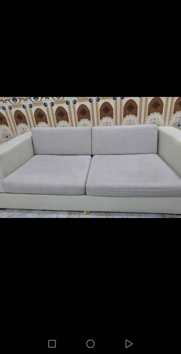 غنفات للبيع 5 نضيفات وحده ام نفر والثانيه ام نفر والثالثه ام نفرين والرابعه ام تلاثه نفر والخامسه ام اتلاثه نفر سعر 200 بيهن مجال مكاني بصرة حيانية
*********** البصرة, العراق
