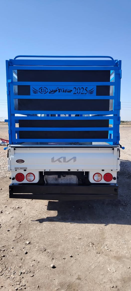 سلام عليكم محجر كيه فحل تسكام جديد نضيف مكان ديوانيه الاستفسار اتصال ع ***********
