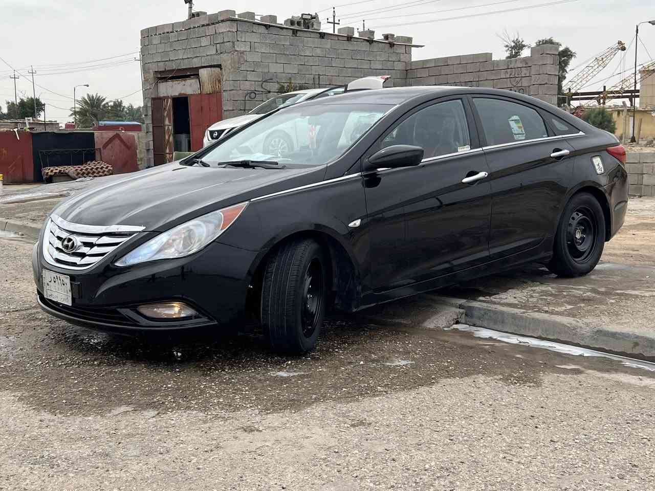 تحيه طيبه هونداي سوناته البيع مديل ١١  مكفوله من الضربه وتبديل بيهه ثلاث قطع صبق بدون ضربه وارد كوري ماينكفل من الصبق مكان السياره بصره خور الزبير السعر ٩٠ وبيه مجال سياره جاهزه كير مكينه تبريد حدايده جديد مكينه طك جيس توهه مشدوده ولشراي بل خدمه رقم الهاتف ***********مكان السياره خور الزبير بصره
