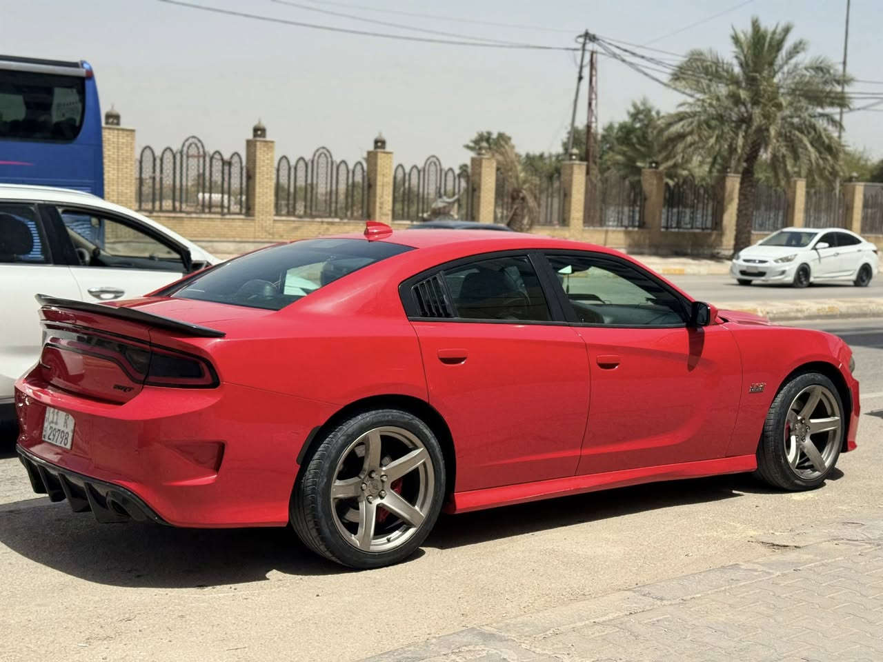 للبيع فقط بدون مراوس جارجر ١٩ اصل بسمي سكات باك حادث بنيد فقط والباقي كفاله السعر ١٨٠ ماشيه ١١٤ كيلو جاهزه ١٠٠/١٠٠ السياره فول موصفات SRT. مزوده جوبلسات  وبرنامج مفتوحه تمشي ٣٠٠  مكاني بلنجف 
***********
