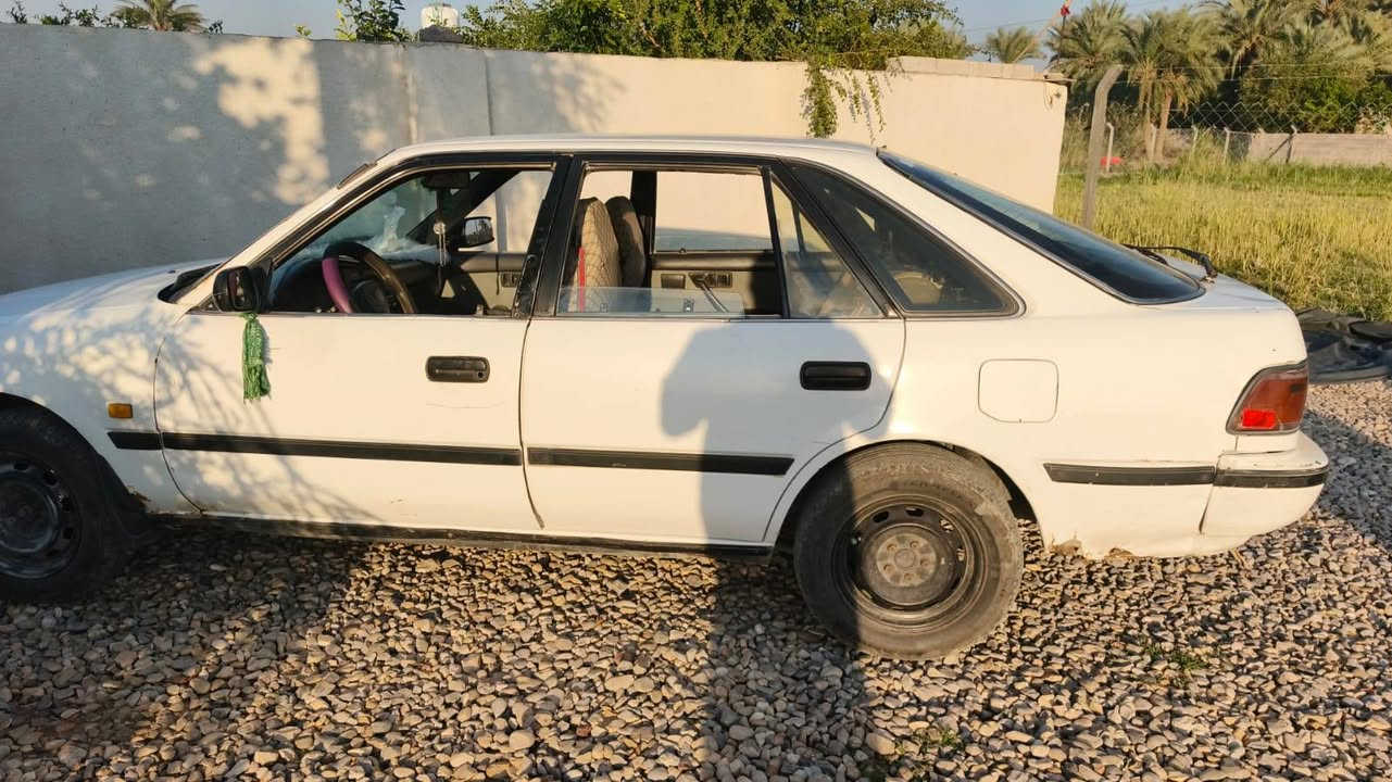 سلام عليكم سياره كارينا موديل 1992  اوتماتيك محرك 1800 ..كير ومحرك شرط الرقم ***********
