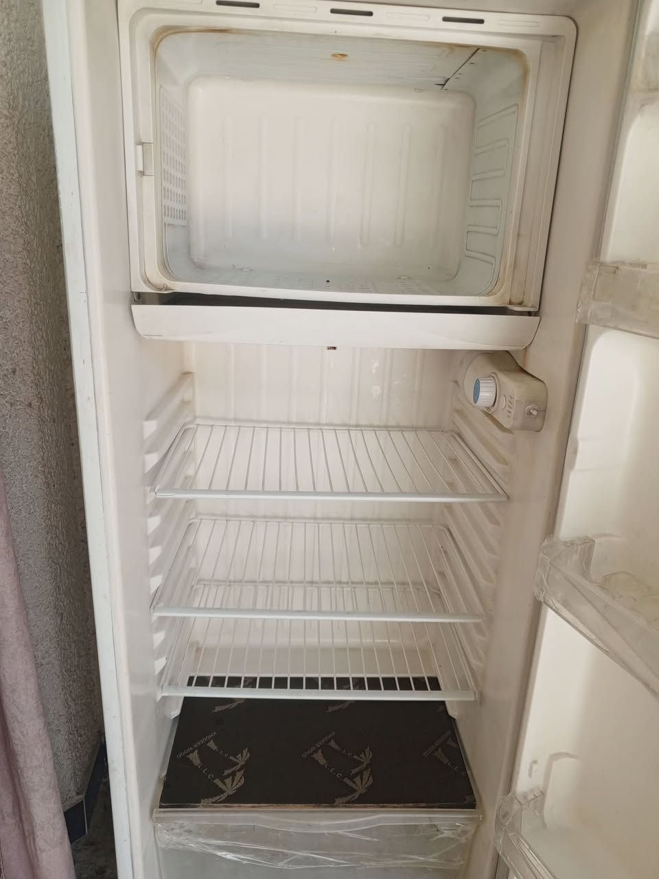 السلام عليكم ثلاجه للبيع نضيفة جدآ ماركة ايديال تبريد وتجميد للاستفسار +964 772 982 3867


**إذا كنت صاحب هذا الإعلان وتريد حذفه لأي سبب، رجاءا أرسل رسالة إلى الدعم الفني**