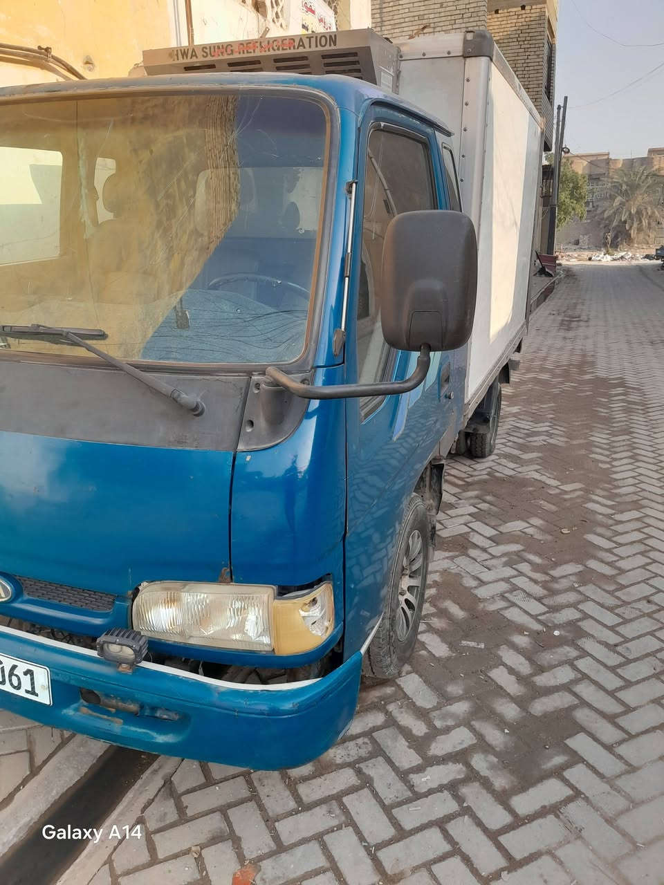 السلام عليكم كيا براد فونتير مديل99 السعر 55 ورقة وبيها مجال قليل  رقمها بغداد انكليزي تحويل ثاني يوم محرك 2700 كير ومحرك خير من الله  تخم تايرات باتير جديد صدر 70٪نظافة شعار كمركي بالقمارة مكاني بغداد مدينة الصدر رقم الهاتف ***********
ملاحظة اذا ميحول ثاني يوم ما ابيع.  البراد بي مشكلة بالقطعة الداخلية 50 الى 100 الف يرجع يشتغل حتى غاز ميحتاج
