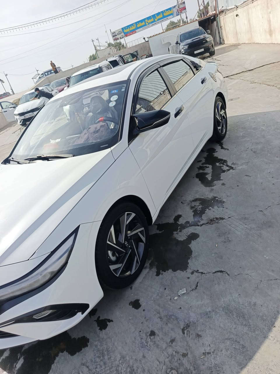 سلام عليكم
النترا.  20023
   رقم أربيل      
 : /السياره ماشيه 7 الف كيلو 
المواصفات فوووول
المحرك 1500 دبل نوزل 
شاشه ديجتال 
بصمه
كشنات جلد 
هند بريك بصمه
اوتو هولد                  
فتحه سقف                 
محرك 1500دبل نوزل                            
حساس لايت 
حساس خلفي بلادي 
حساس أمامي بلادي 
تبريد قطعتين
كاميرا خلفيه بلادي 
جي بي اس
نضام تشغيل الكاميرات 
شاشه  كبيره اصلي ابل كار بلي 
نضام ترحيب مري شفط
نضام مود درايف إيكو وسبورت و عادي
تحكم ستيرن فول 
ويل كب كروم حجم 17
لد امامي نهاري
 شباك نيكل
مانع انزلاق
مانع انحدار 
لايت عدسات زنون 
ايرباكات
العنوان :واسط
السعر ب 135 ورقه وبي مجال بسيط
رقم تلفون***********
ممتواجد ع نت شراي خابر وتدلل
