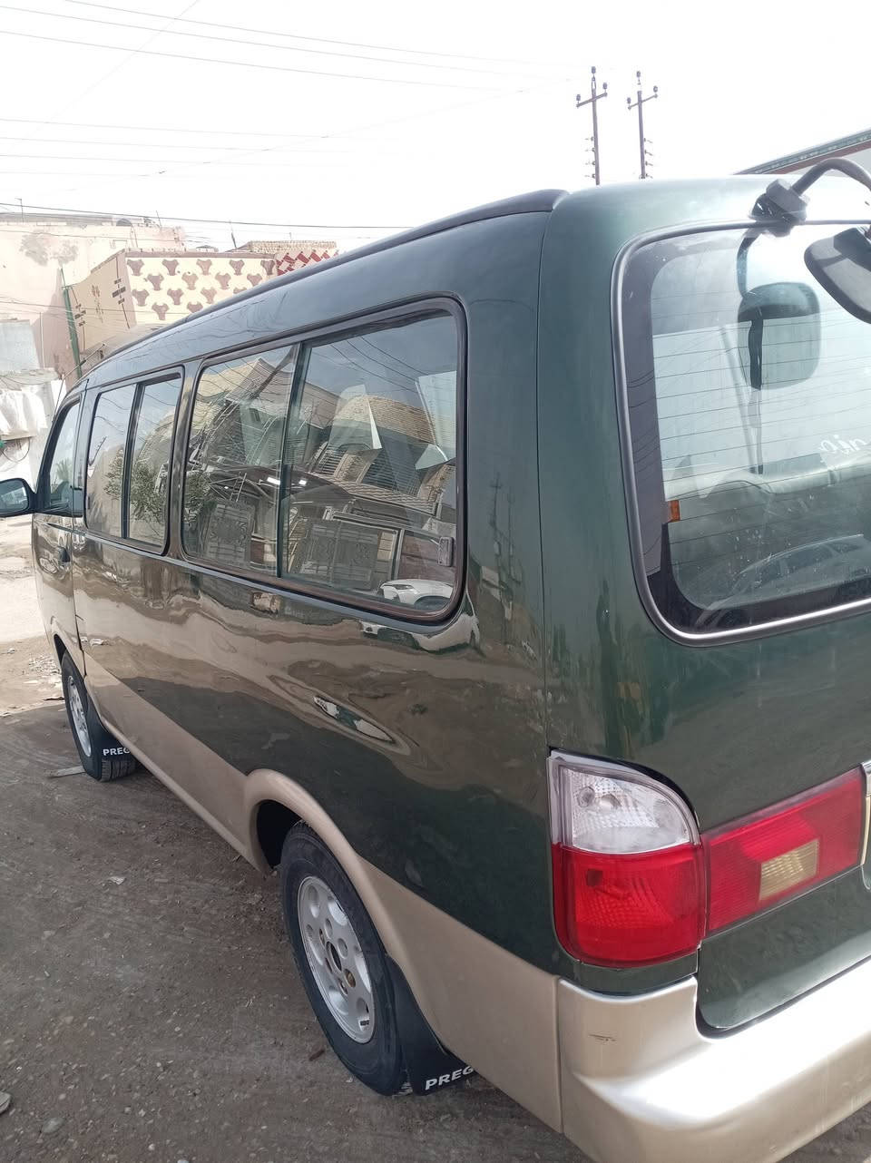 السلام عليكم للبيع بريجو مديل ٩٨ رقم واصط راعيه بلكوت تحويل ومصبوغه عام براكيتات ٢ امصحلحات جهت العبري مكينه وكير جدد دوشمه جديده السعر ٧٢ وبيهه مجال العنوان بغداد حسينيه المعامل منطقه الشاعره مكلف بلنشر مامتواجد علخاص رقم راعيه *********** / ***********
