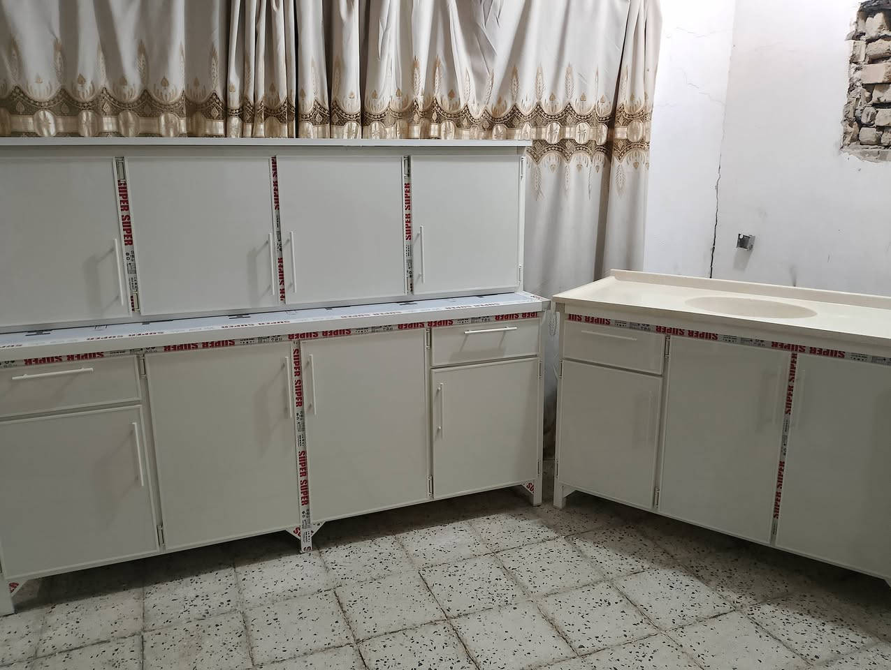 كاونتر مترتين وسنك متر و30 سانتيم جديد ما مستخدم ب 350 عنوان ام العصافير اكو توصيل


**إذا كنت صاحب هذا الإعلان وتريد حذفه لأي سبب، رجاءا أرسل رسالة إلى الدعم الفني**