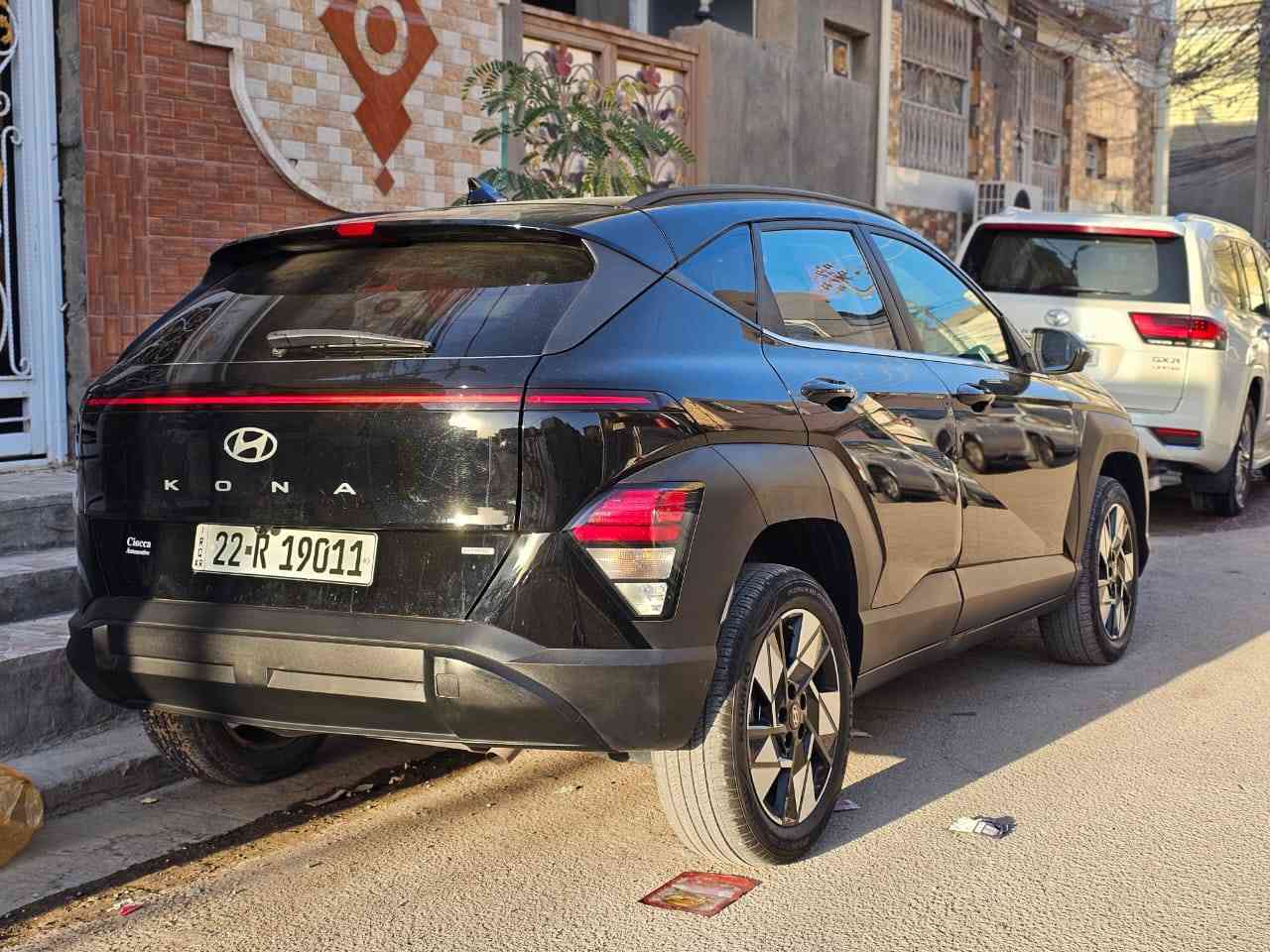 هيونداي كونا موديل 2025 وارد امريكي رقم اربيل سنويه جديده بسم شركه.       #فقط بيع 
الحادث صبغ جاملغ امامي جه السائق  و تبديل ثلاث ابواب نفس اللون رقم الشاصي بالمنشور 
السعر170 💸💸💸 
ماشيه 1200 كيلو متر يعني اخت الزيرو
فئه SEL فول عدا الفتحه فور ويل داخل ملكي ابيض 
محرك 2000 دوش كير 8 نمر 
كير مكينه تبريد حداديه لغد شاصي كله كفاله سياره دخول جديد ما مستخدمه بالعراق 
اي استفسار اتفضل خاص مكان السياره النجف حي الوفاء


**إذا كنت صاحب هذا الإعلان وتريد حذفه لأي سبب، رجاءا أرسل رسالة إلى الدعم الفني**