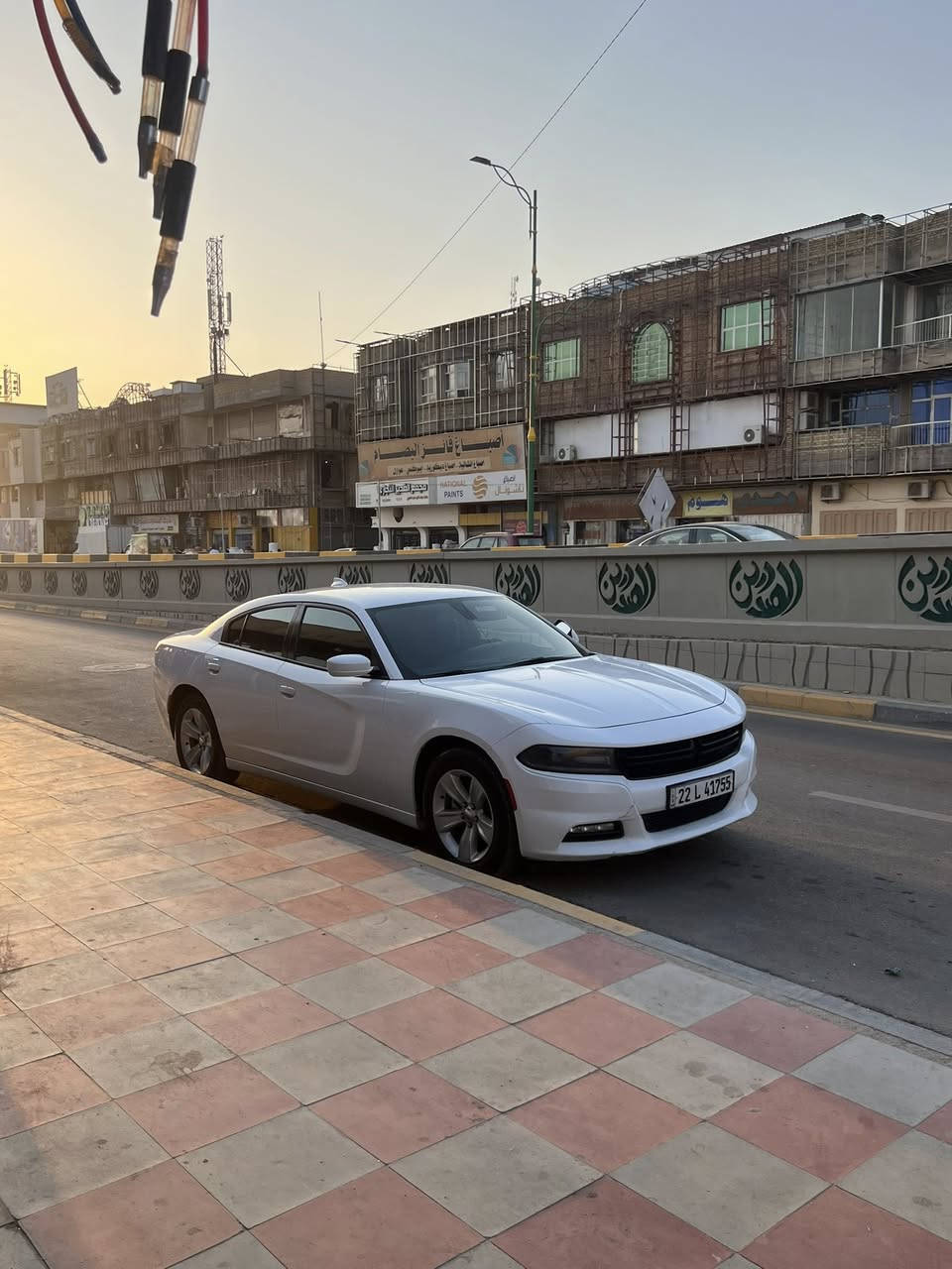 جارجر للبيع موديل 17 وارد كندي 
سياره كفاله عامه لا بارد ولا فتح ولا تكحيل مكفوله من كلشي بيه بس شخط بل باب الخلفي ممبين 
مواصفاته عاديه مال sxt 
شاشه جبيره كار بلي وبعد مواصفاته معروفه 
رقم اربيل ب اسمي سعره 230 وبيه مجال بصيط جدا 
بيع فقط ***********
