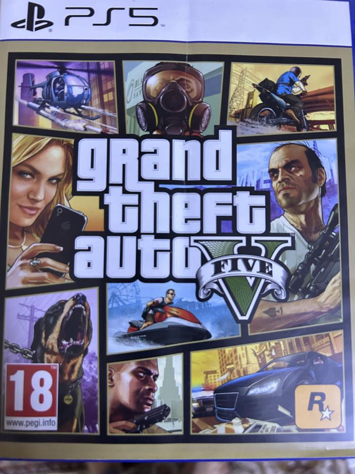 سلام عليكم 
PS5 slim britany 1TB
FiFA 26 lagala +GTA lagala 
Tanga dw mang eshy krdwa 

2 Dasky belady lagala
Standy lagala 
UPS 1500 
Kbly 4K lagala
Hamwy kartony xoy mawa zor pak mawatawa
Nrx 440 dolar 
***********
Kalar
