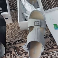 شحاطات • مقاس ٤٢ • جديد