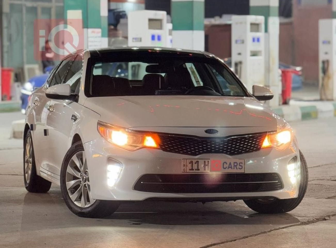 السلام عليكم اخوان 
اوبتيما ١٨ بأسمي مواصفات s وارد امريكي 
بنوراما مواصفات s معروفه 
بأسمي تحويل مباشر
ماشيه 56 الف مايل حقيقي
كير محرك كفاله شرط   
رايدها مراوس بچارجر راوينا حلالك والرزق على الله
***********
