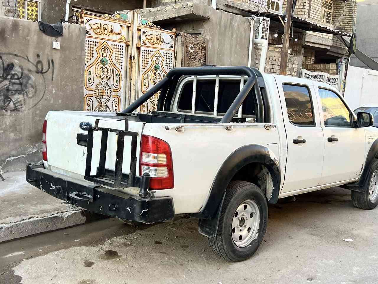 السلام عليكم سيارة نجر موديل 2008 سيارة مزاد سيارة جديدة تخم تایر صدر جديد سيارة كلش حلوة مقفولة من الضربة ومن القص والسيارة تعين عليها أمانة الله بيها كتاب مزاد من وزارة الداخلية سيارة كير عادي أربع سلندر
‏السيارة صبغ بلادي ￼
سعرها 50 ورقة رقم الهاتف ***********
