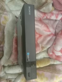 سوني • مشغل بلو راي S3500 • الدورة شارع 60