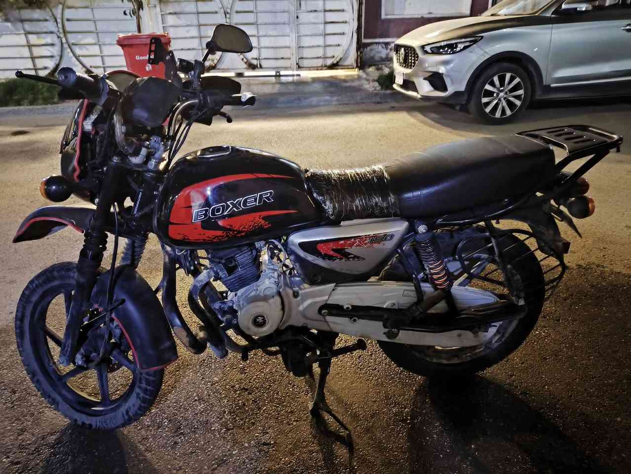 للبيع موديل 22 مكينه مفشوكه بيها صوت بسيط بدون اوراق
سعرها ٧٥٠  خوذه جديده قياس XL مستخدمه 4 مرات سعرها 50الف
مكاني حي الجامعه 
***********  فقط واتساب
