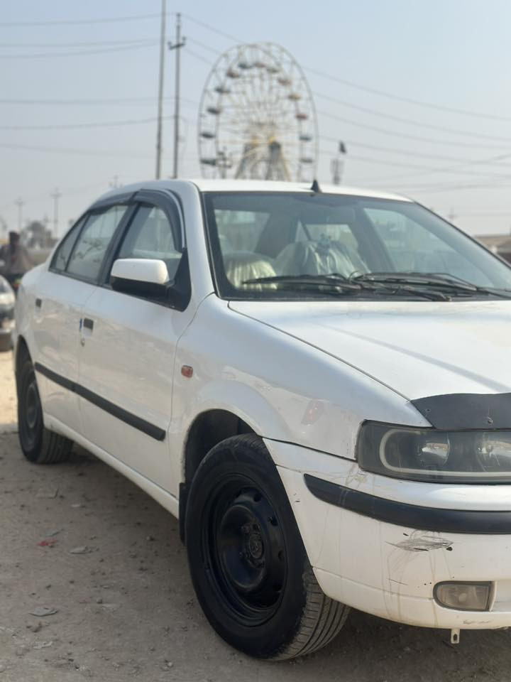 سلام عليكم 
سمند 2010 رقم قادسيه بأسمي سياره جاهزه من كلشي كير مكينه حداديه كهربائيات دوشمه جديد ومكينه استوني مجفتهه ع سحك تخم تاير جديد بيهه باب السائق صبغ ودحجه بسيطه ب جنطه سيارة نضيفهه رايدهه ب 35 وبيهه مجال مكاني الديوانيه 

***********
