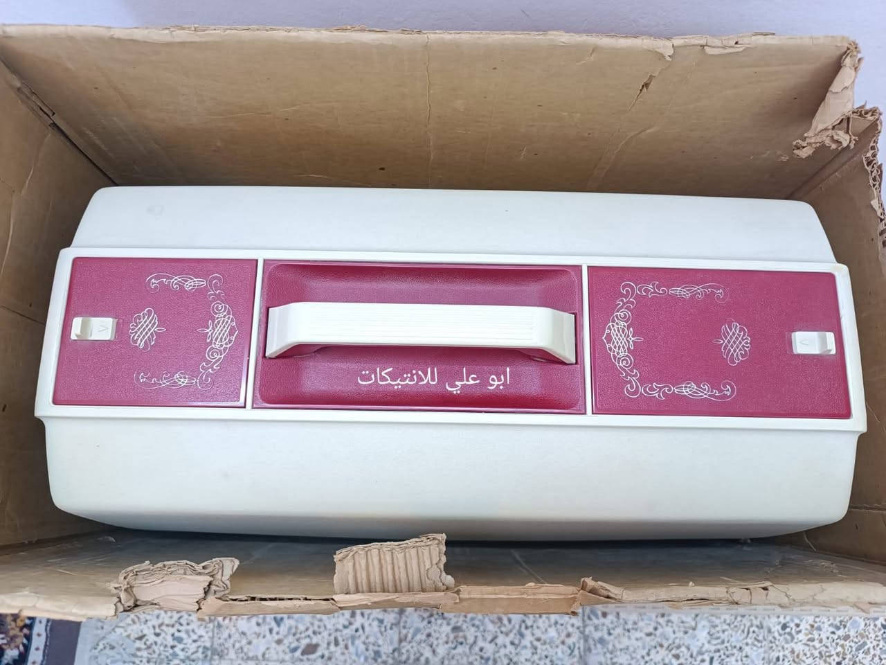 ماكنة خياطة BROTHER  يابانية إستيراد المنشأة العامة التجارية العراقية جديدة لوووك غير مستعملة للتواصل ع الخاص أو على الرقم ***********
