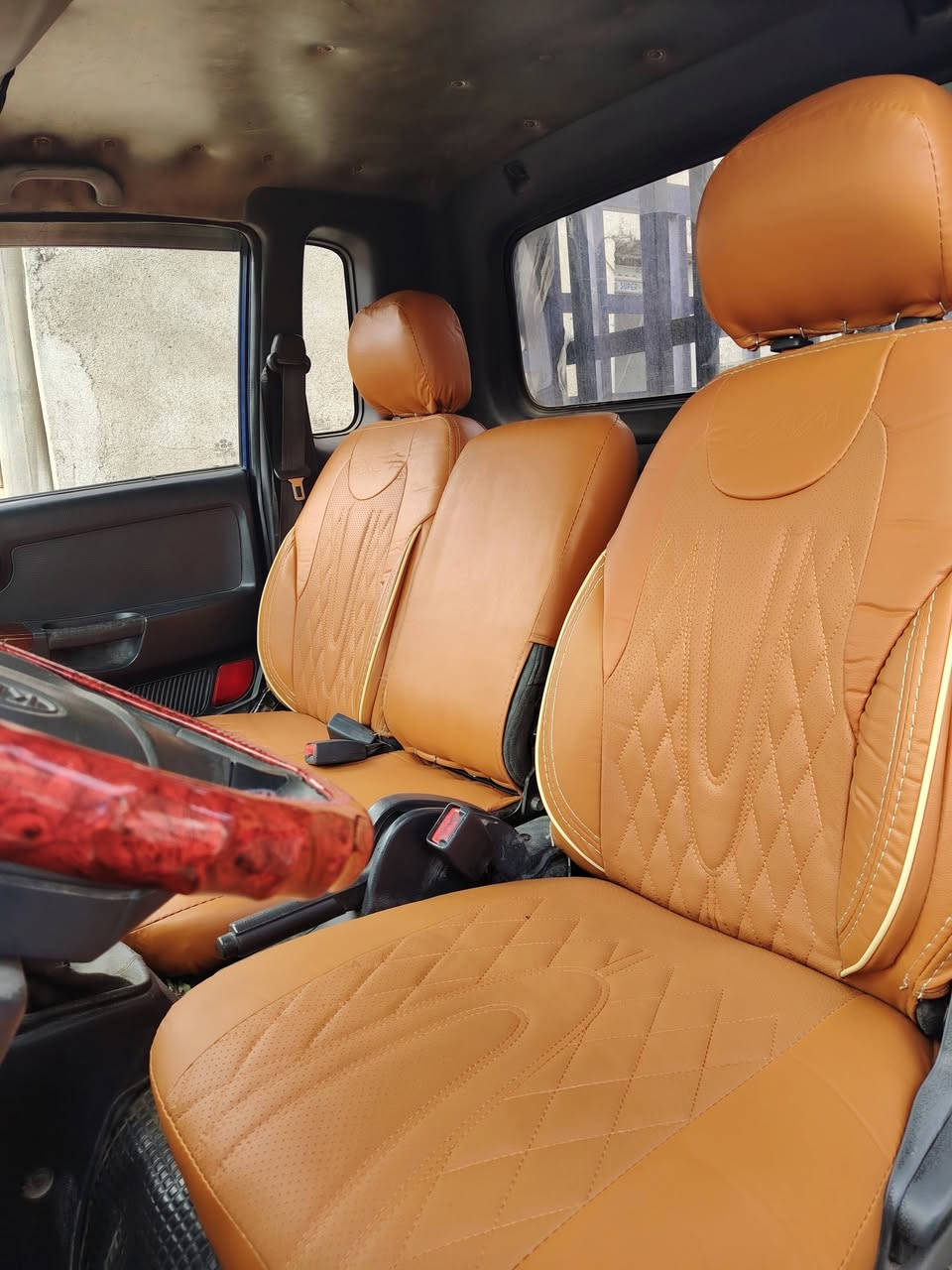 السلام عليكم متوفر دوشمه سيارات كشنات ستيرن خياط دشبول حرير دوشمه تركي درجه اولى +تصليح الكشنات سفنج طبي درجه اولى انزلك كشنات او اشتغلك مو بمكانه او البس مكان المحل كربلاء الحسينه مجاور مطعم كباب الكساء عامود198مقابل مدرسه الامام الحسن ***********
