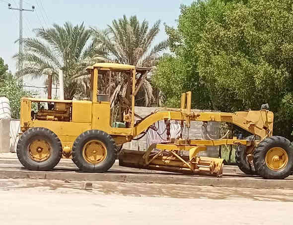 اكريدر12fموديل 79محرك ابو البليتة زناجيل جدد محرك مكفول كفالة عامه المكان واسط الصويرة للإستفسار ***********
