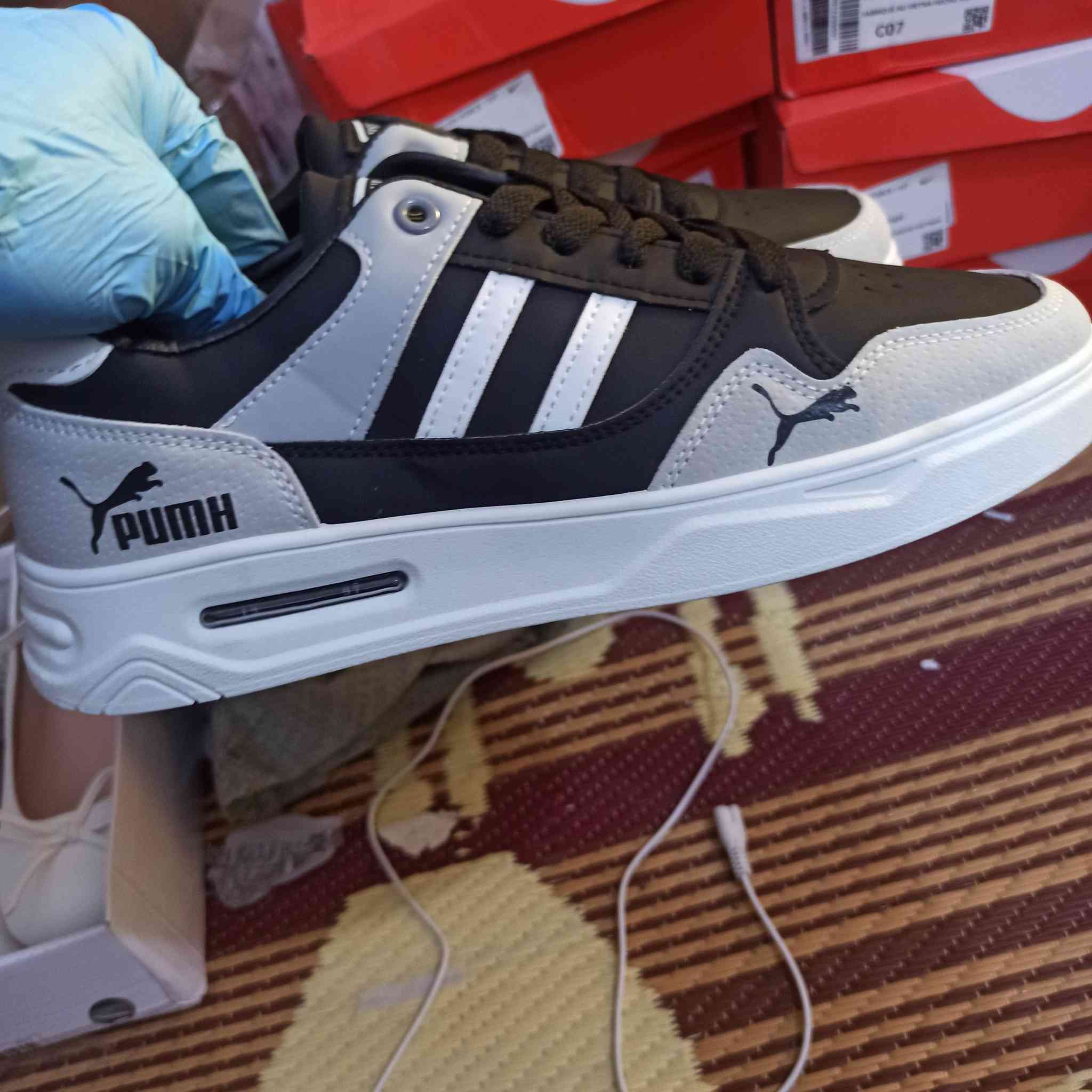 السلام عليكم ومن رخصه الادمن حذاء ماركه بوما قياس 44السعر 25مع التوصيل وشكرا


**إذا كنت صاحب هذا الإعلان وتريد حذفه لأي سبب، رجاءا أرسل رسالة إلى الدعم الفني**