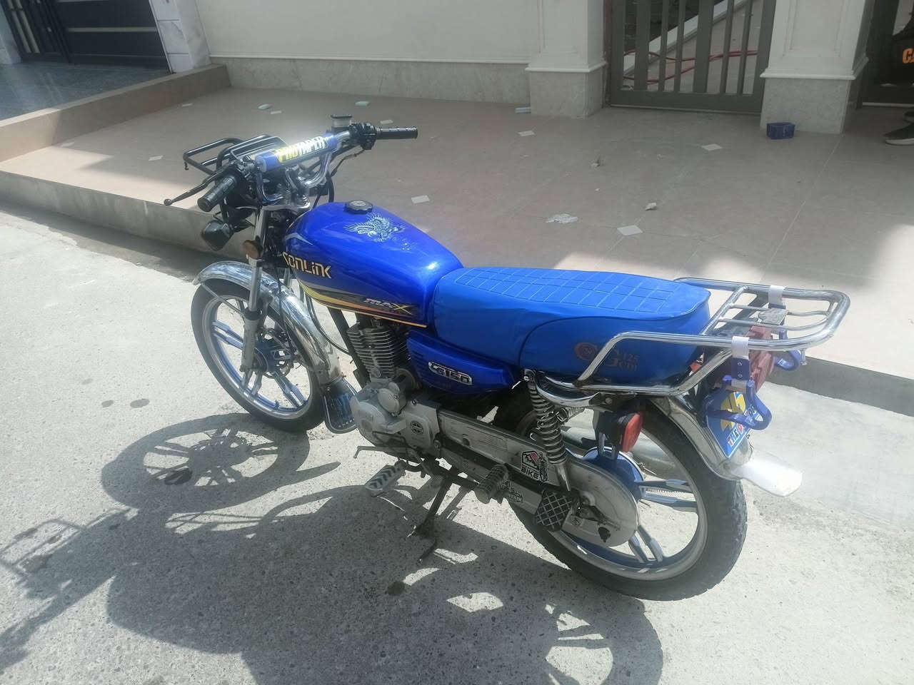 سلام عليكم سافان للبيع مديل 2021 منفيس موجود بصمه السعر 550وبي مجال مال جيتك مكاني موصل ايسر


**إذا كنت صاحب هذا الإعلان وتريد حذفه لأي سبب، رجاءا أرسل رسالة إلى الدعم الفني**