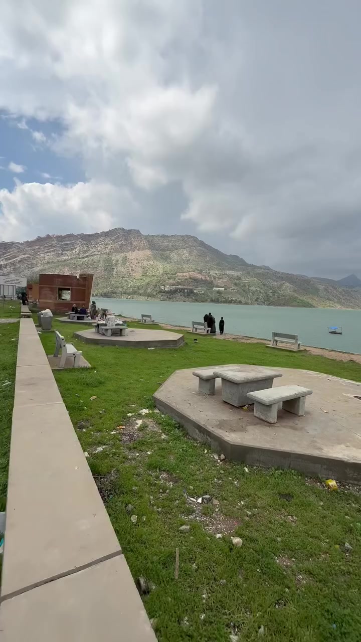 هذا مكان ساعة و ربع تبعد من مدينة السليمانية🏔️
منبع الطبيعة والمي وخضار
اليوم ٢٨-٣🚕🚐

اني ابو سيارة خاصة، من داخل سليمانية ( ٤ راكب، ٧ راكب، ١٤ راكب) 🚗🚌 تأجرني نفتر مصيف
‏‎ رقمي ***********
هم عندي سيارة من بغداد الى سليمانية وبالعكس بنضام خصوصي.
